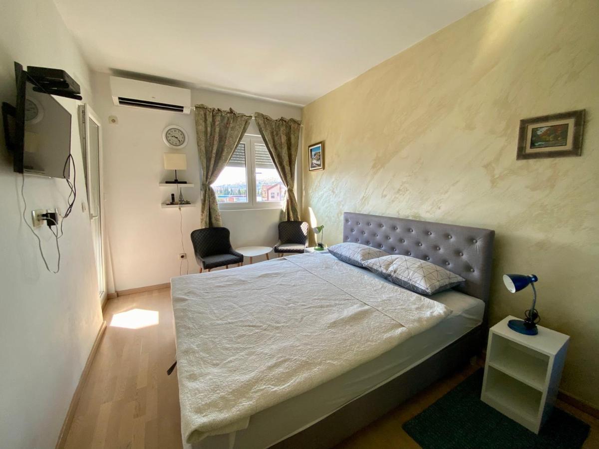 City Apartment Podgorica Bagian luar foto