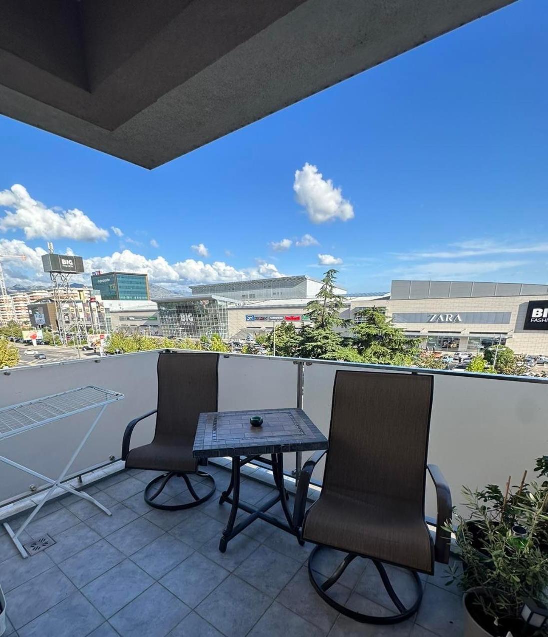 City Apartment Podgorica Bagian luar foto